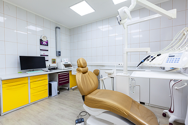 Имплантация в Троицке