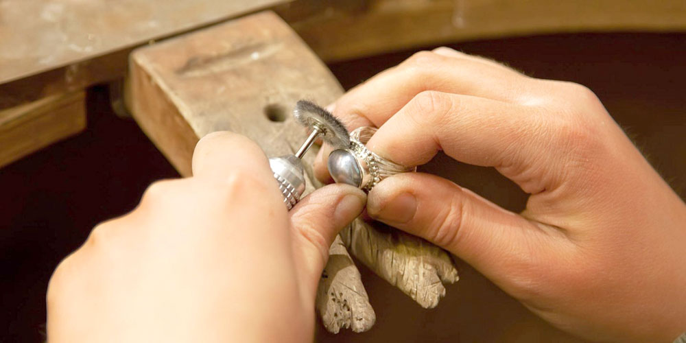 Parure Atilier, ������������ ������ ��������� �������